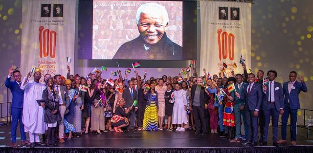 The 100 Scholars in residence from 18 African countries with Mrs Graça Machel, MRF Chair Prof Njabulo Ndebele, MRF Executive Director Shaun Johnson and Deputy Executive Director Judy Sikuza.